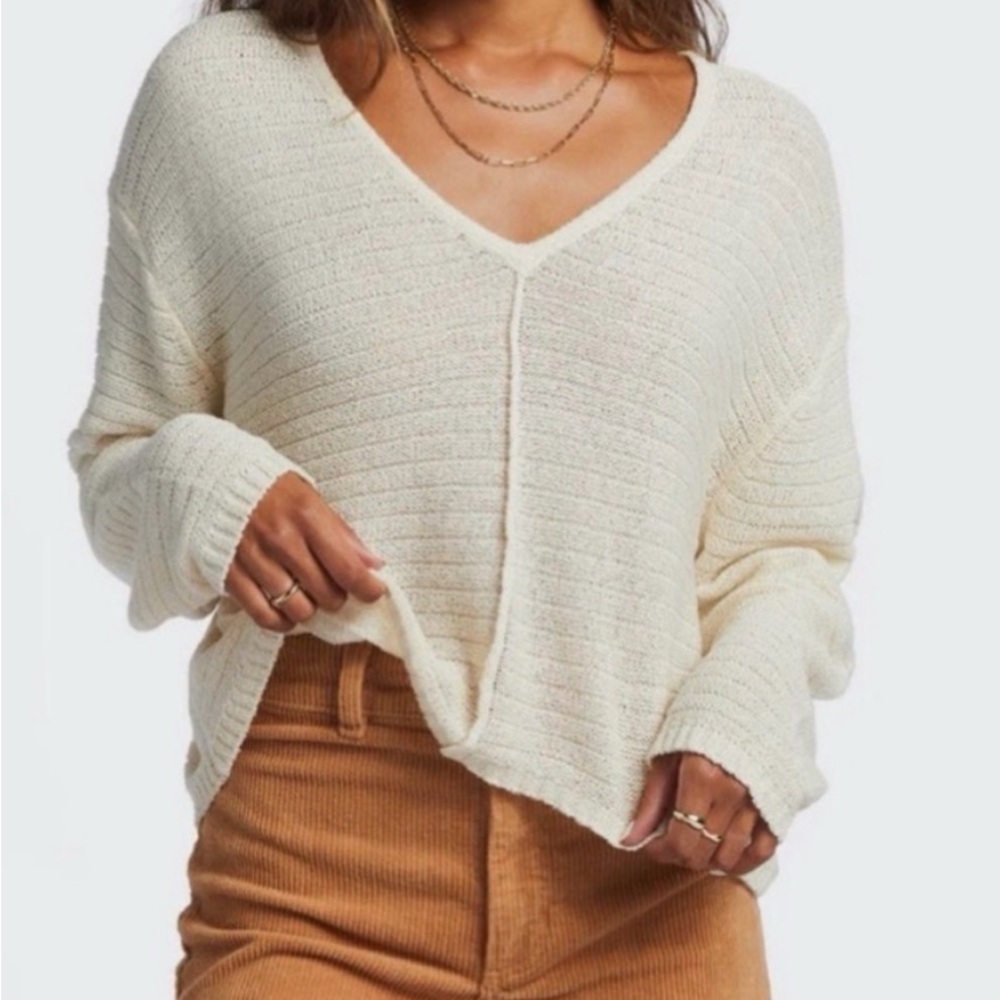 Billabong Cream V-Neck Cropped Sweater